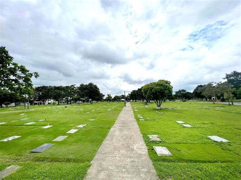 Manila Memorial Park.